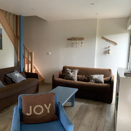 בית נופש Albatros House *