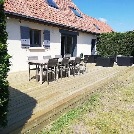 Holiday home Albatros House