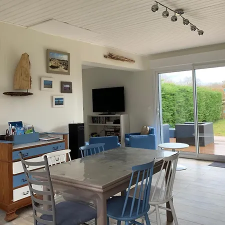 Albatros House *